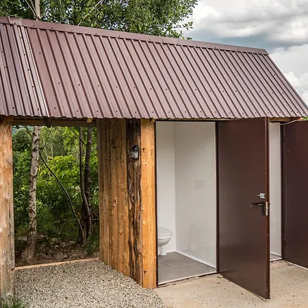 Fort Wapiti אוהל מפואר